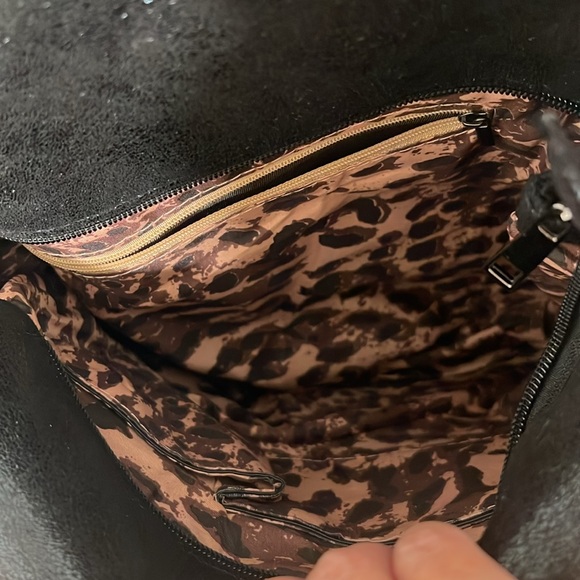 Gunmetal metallic chain link handle handbag/tote - Picture 8 of 16